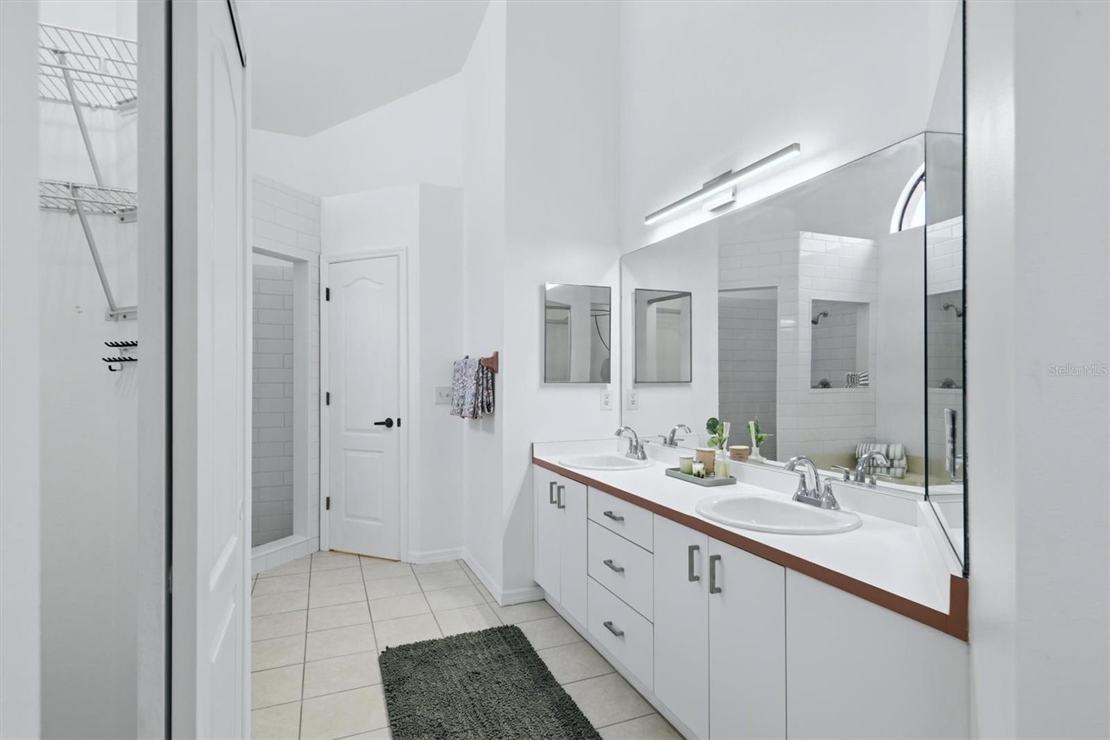 DEL SOL VILLAGE AT LONGWOOD RUN PH 02 - Residential