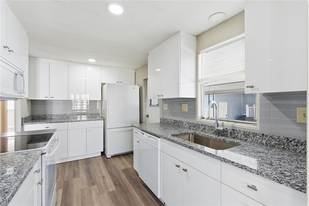 Photo of 29250 Us Highway 19 N #578, Clearwater, FL 33761 (MLS # TB8469027)