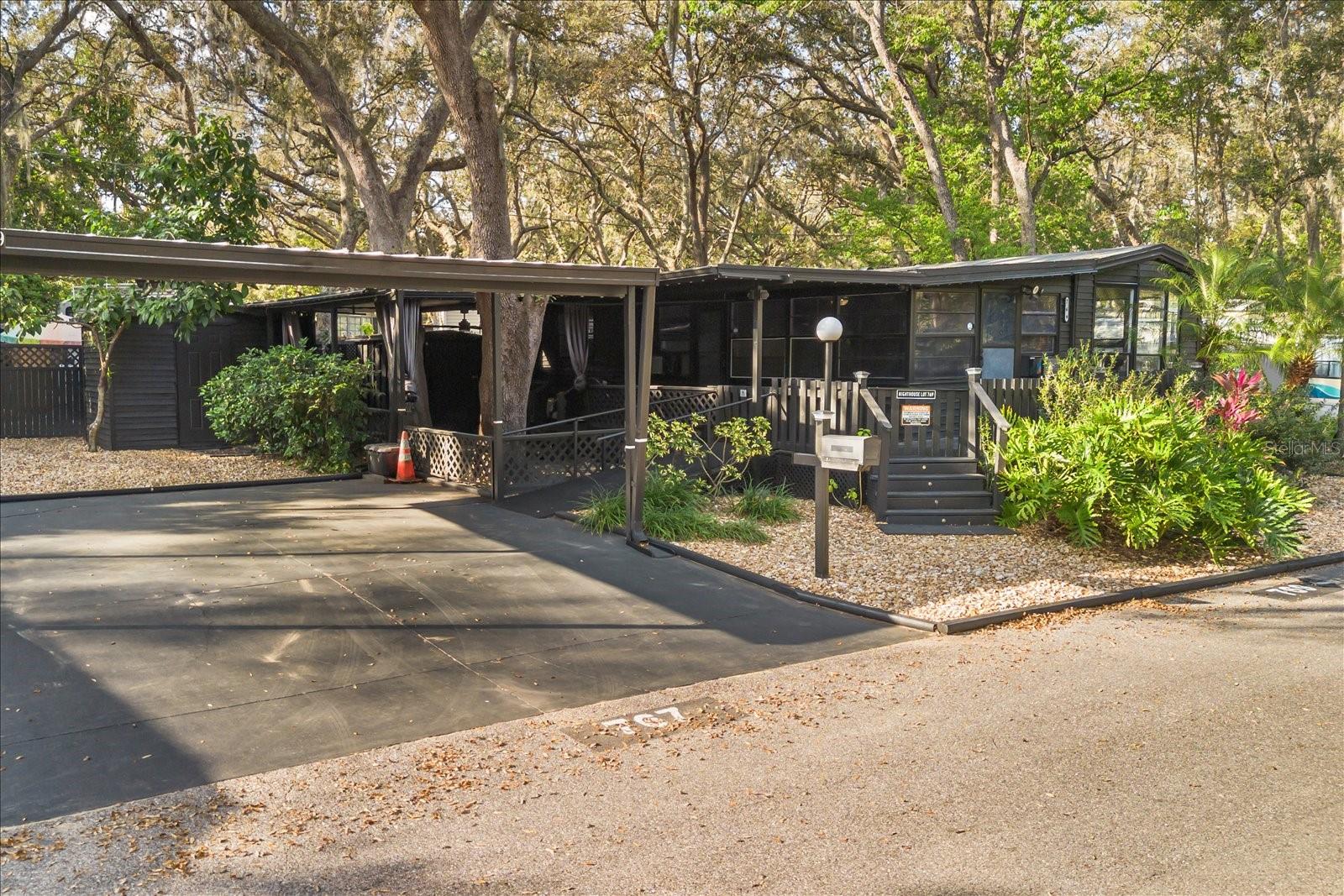 YOGI BEARS JELLYSTONE PARK CONDO 02A - Residential