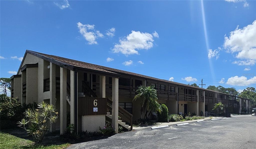 Photo of 6 Quails Run Boulevard #9, Englewood, FL 34223 (MLS # S5147878)