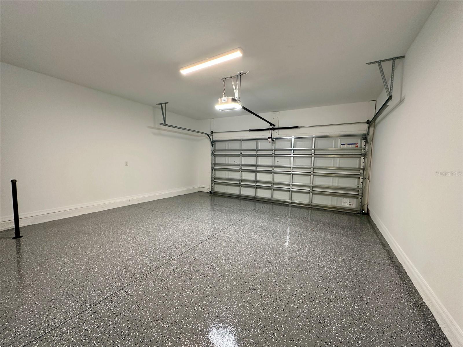 THE COVE AT NONA SOUND - Residential Lease