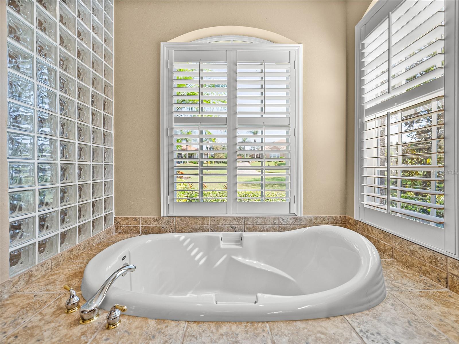 LAKE JOVITA GOLF & COUNTRY CLUB PH 02A - Residential