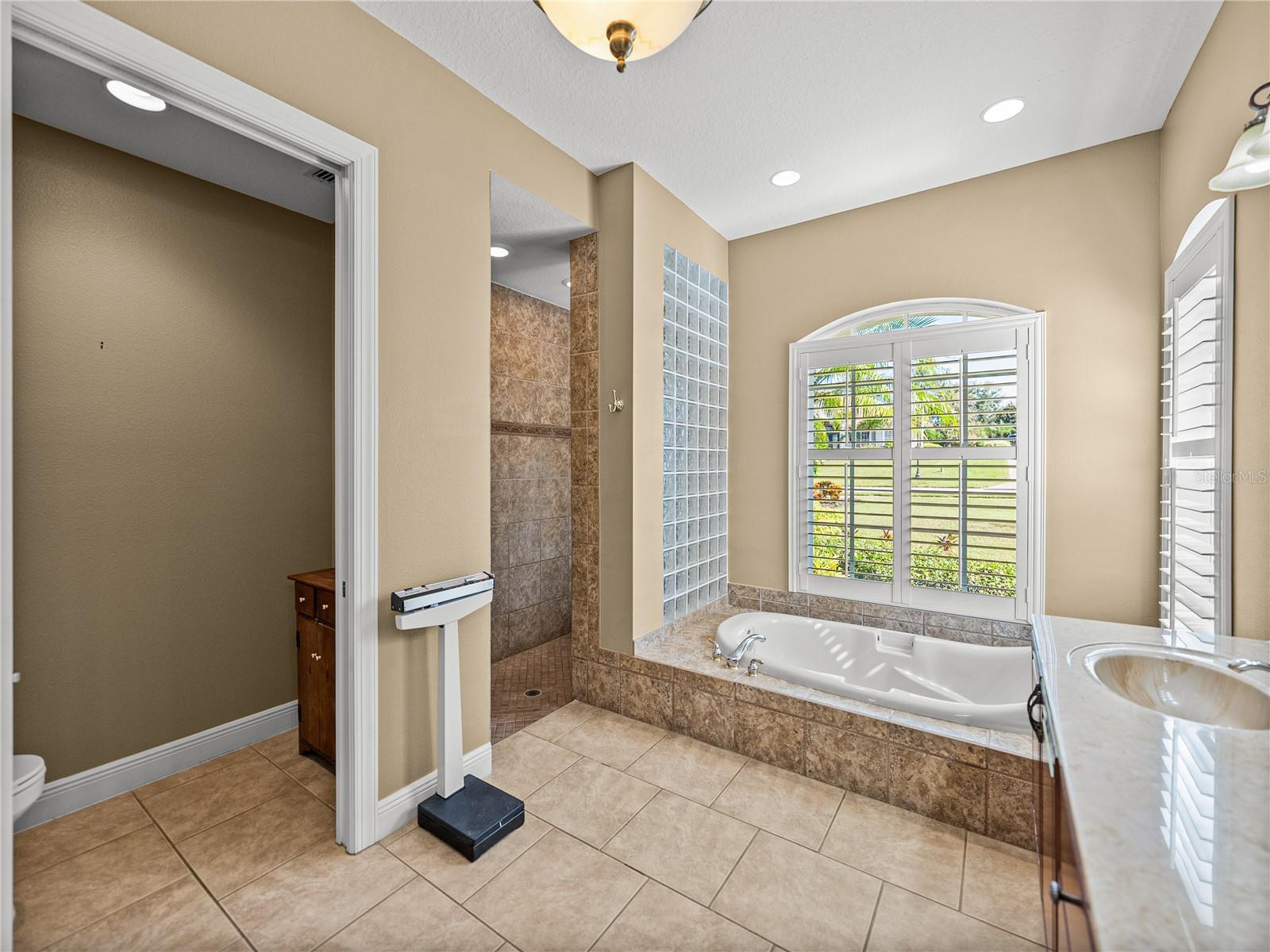 LAKE JOVITA GOLF & COUNTRY CLUB PH 02A - Residential
