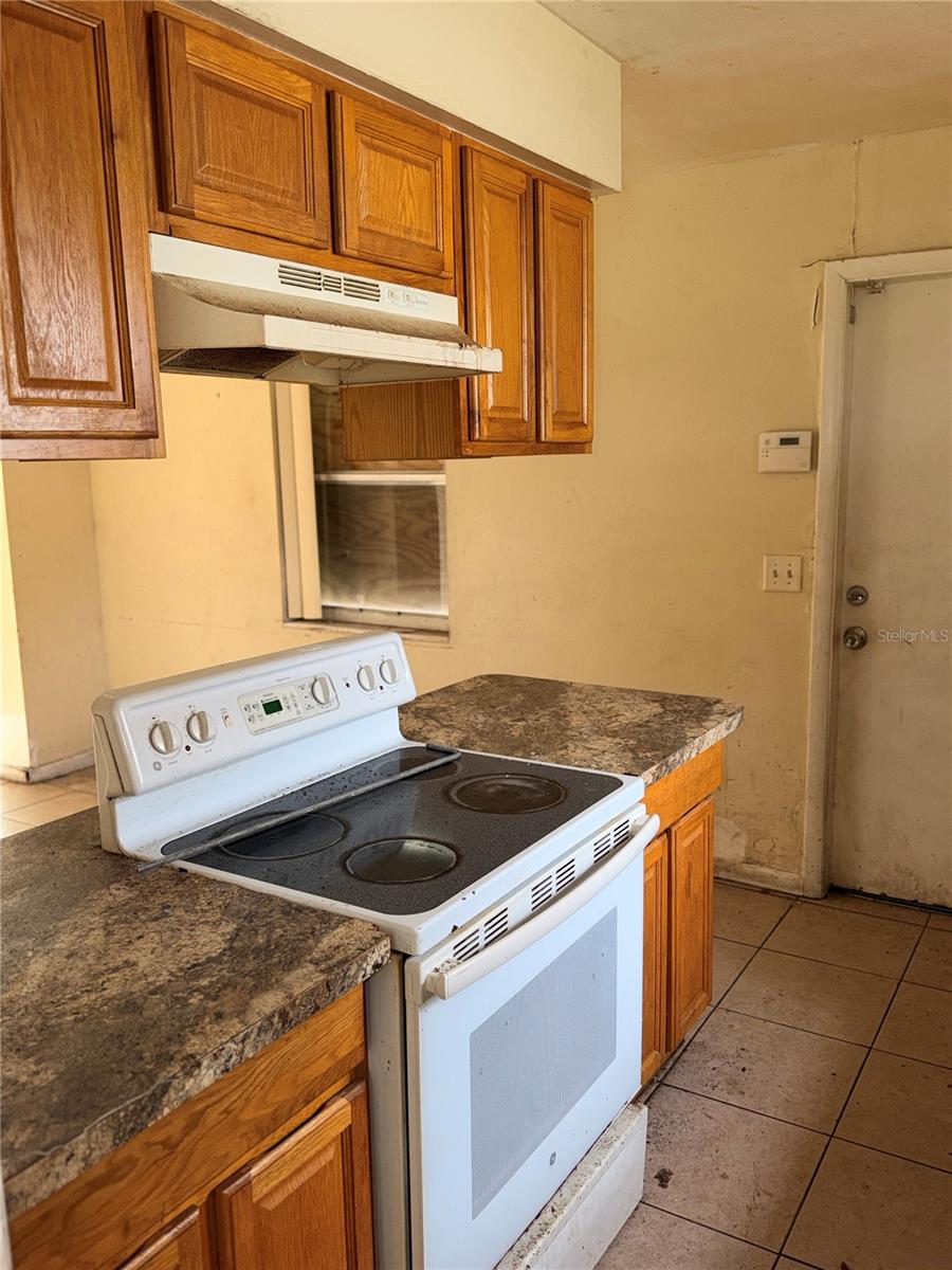 1322 W 26TH STREET