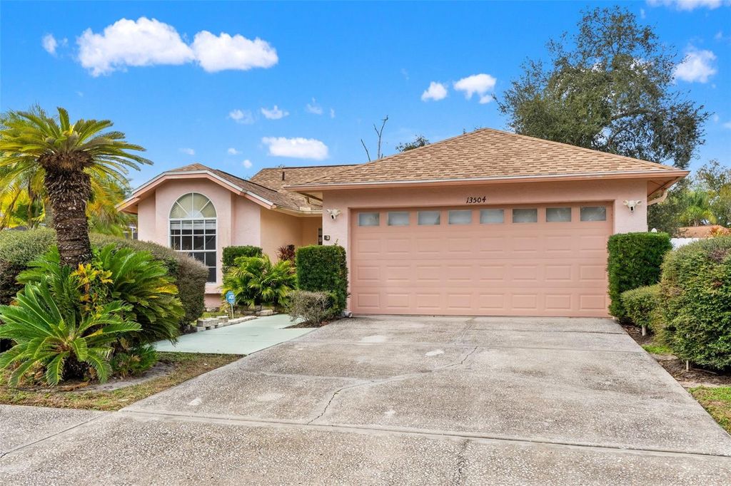 Photo of 13504 Fawn Ridge Boulevard, Tampa, FL 33626 (MLS # W7882282)