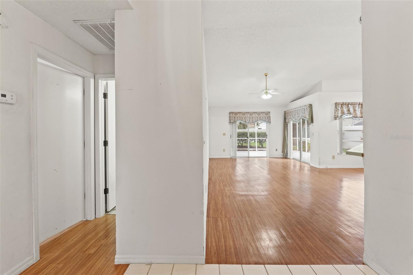 FAWN RIDGE VILLAGE E UN 1 - Residential