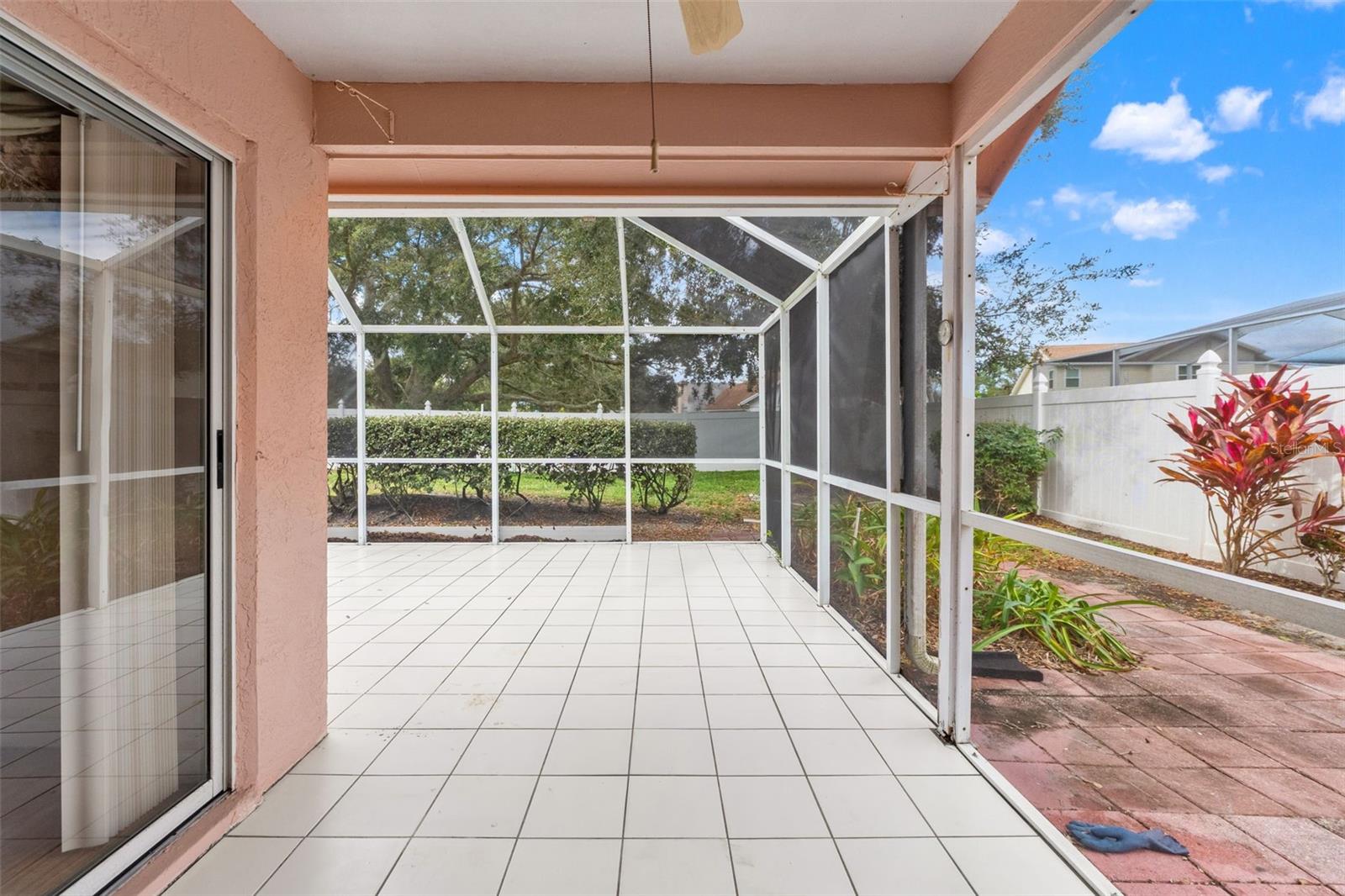 FAWN RIDGE VILLAGE E UN 1 - Residential