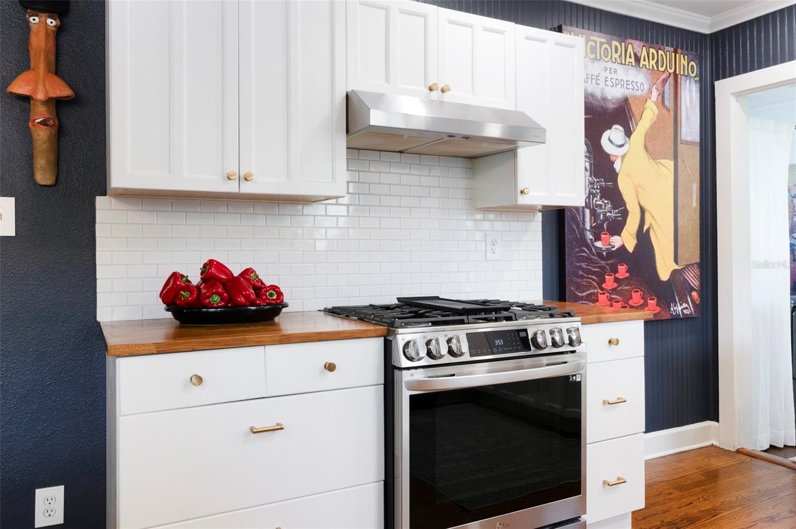 CRESENT LAKE TERRACE - Residential