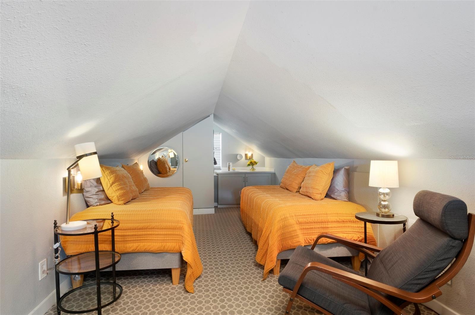 CRESENT LAKE TERRACE - Residential