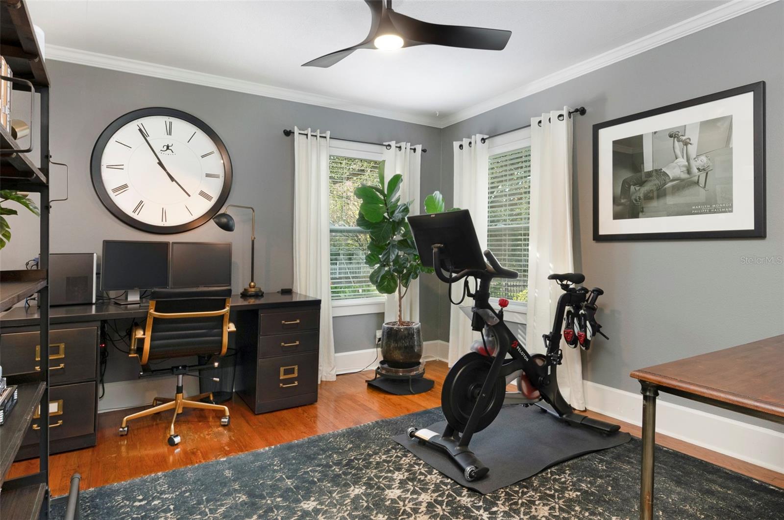 CRESENT LAKE TERRACE - Residential