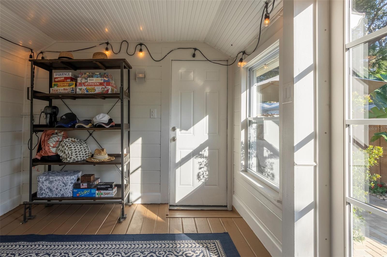 CRESENT LAKE TERRACE - Residential