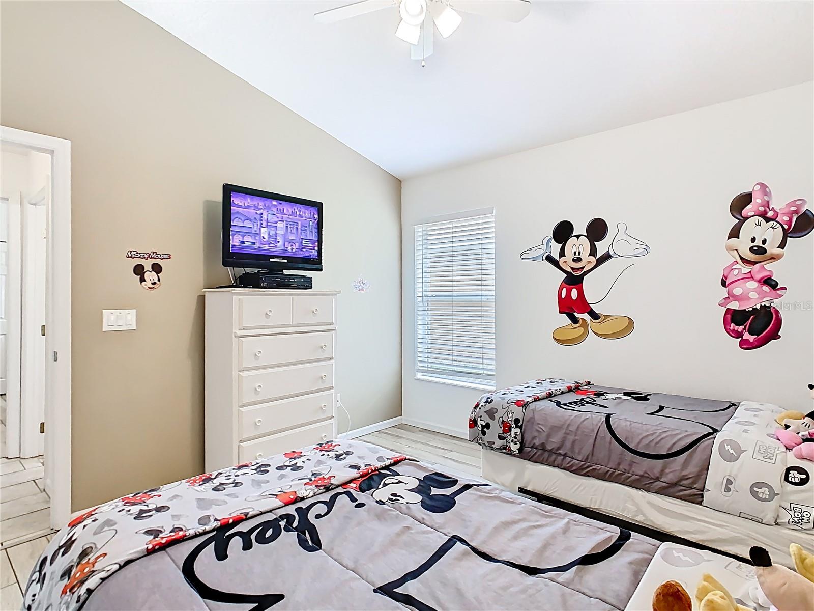 AVIANA PH 01 - Residential