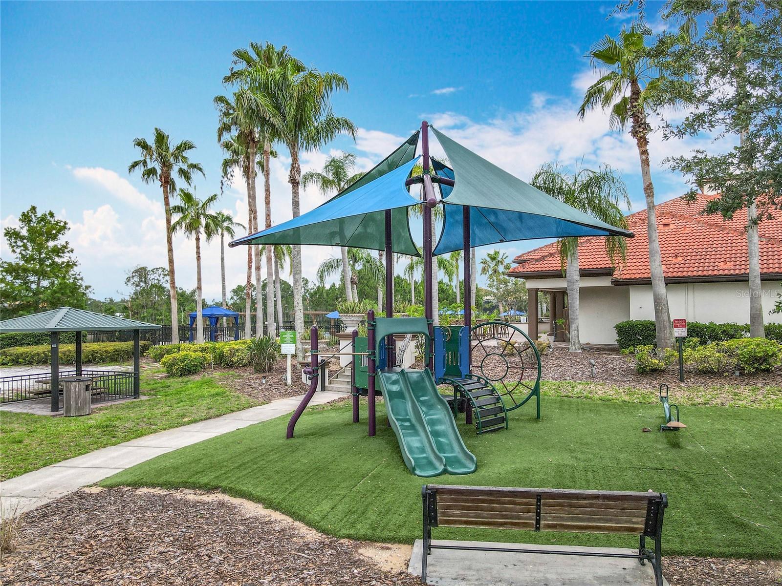 AVIANA PH 01 - Residential