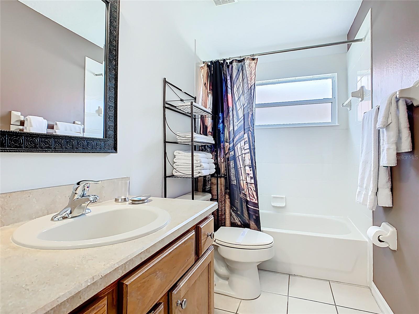 AVIANA PH 01 - Residential