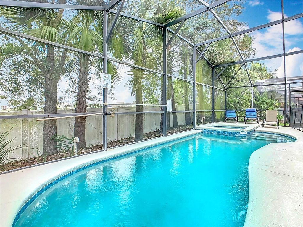 Photo of 512 Viola Dr, Davenport, FL 33837 (MLS # O6384608)