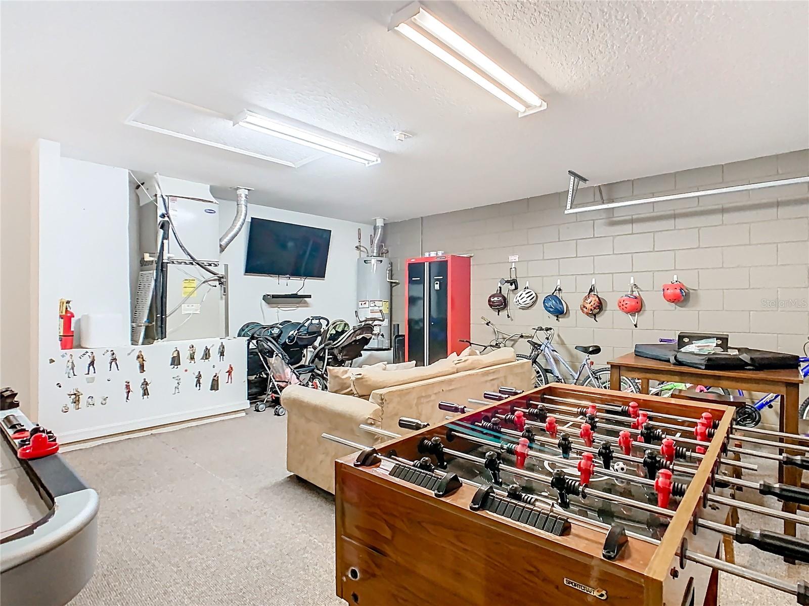 AVIANA PH 01 - Residential