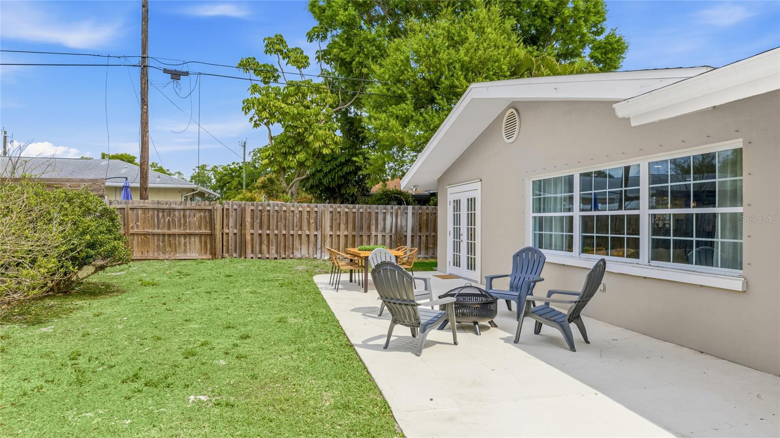 SOUTH GATE - Residential