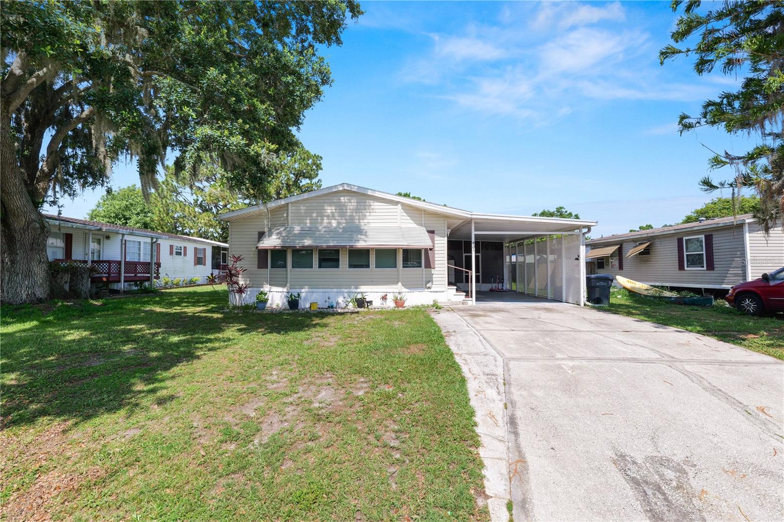 431 OAK RIDGE W