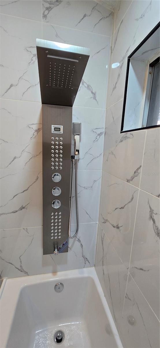 LUMSDEN POINTE PHASE 1 LOT 9 BLOCK E - Residential