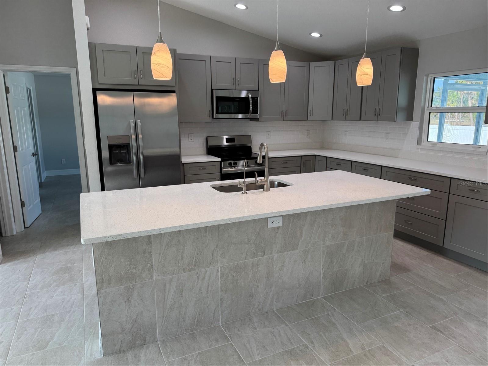 3560 ELIAS CIRCLE
