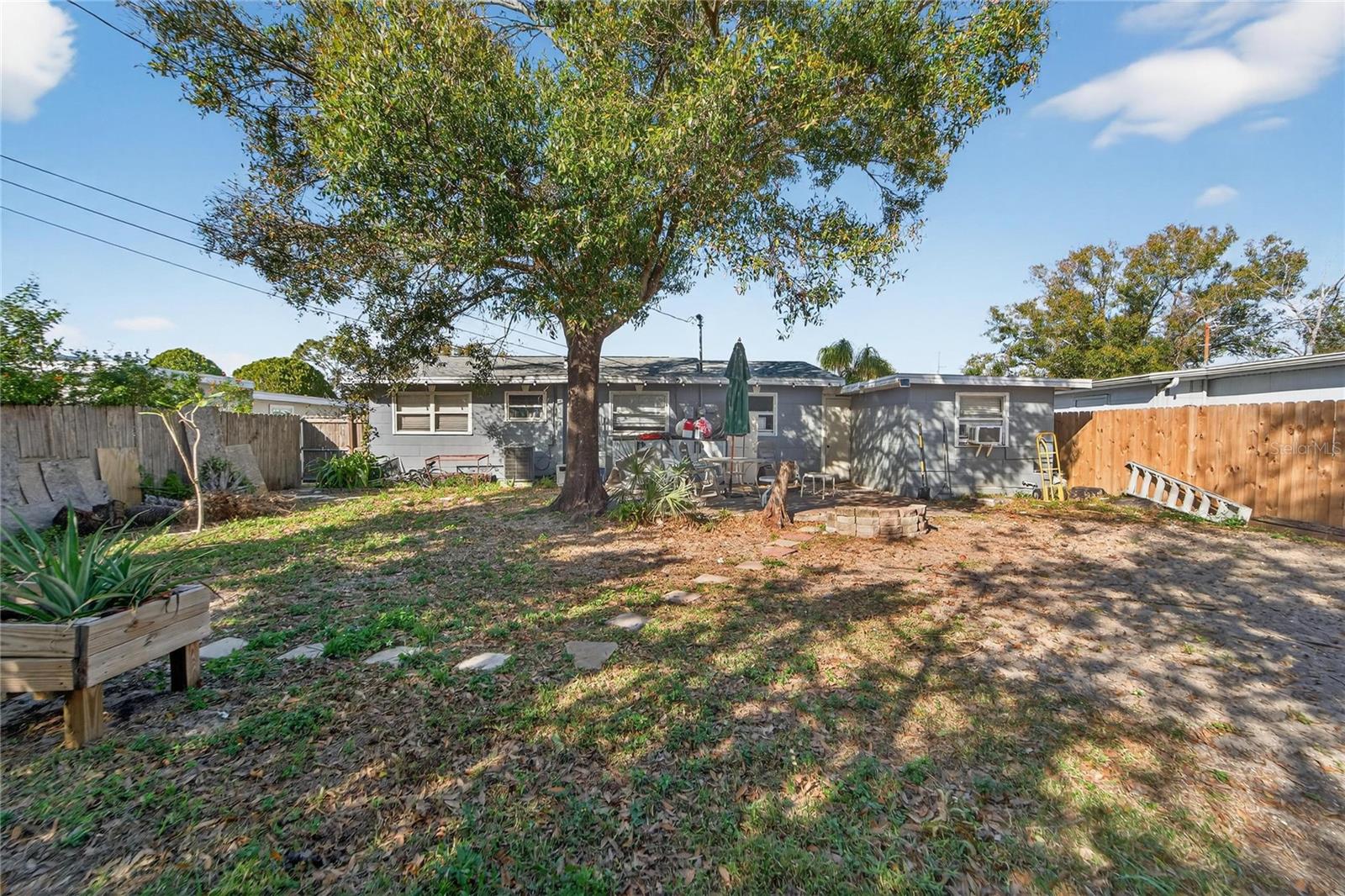 HILLTOP GROVE SUB - Residential