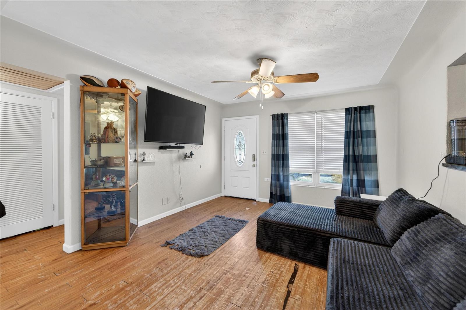 HILLTOP GROVE SUB - Residential