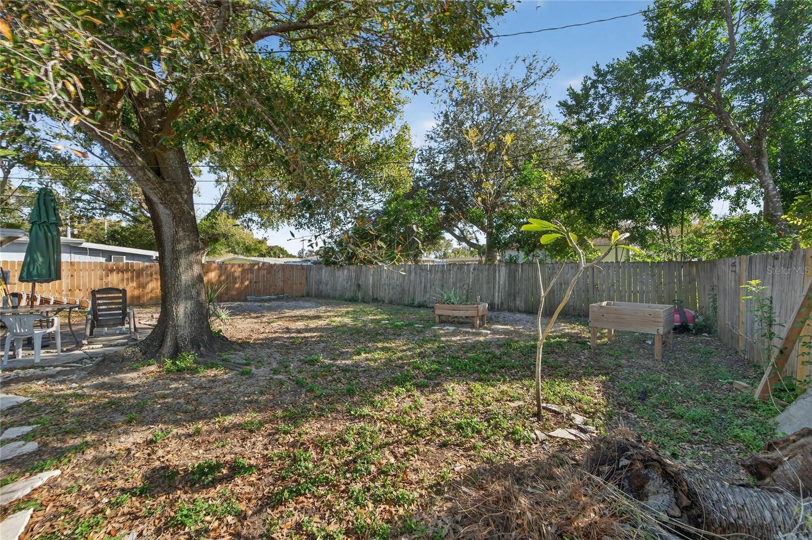 HILLTOP GROVE SUB - Residential