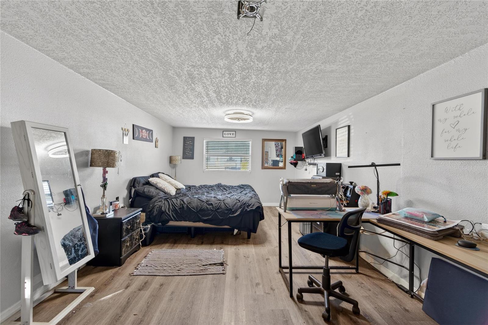 HILLTOP GROVE SUB - Residential