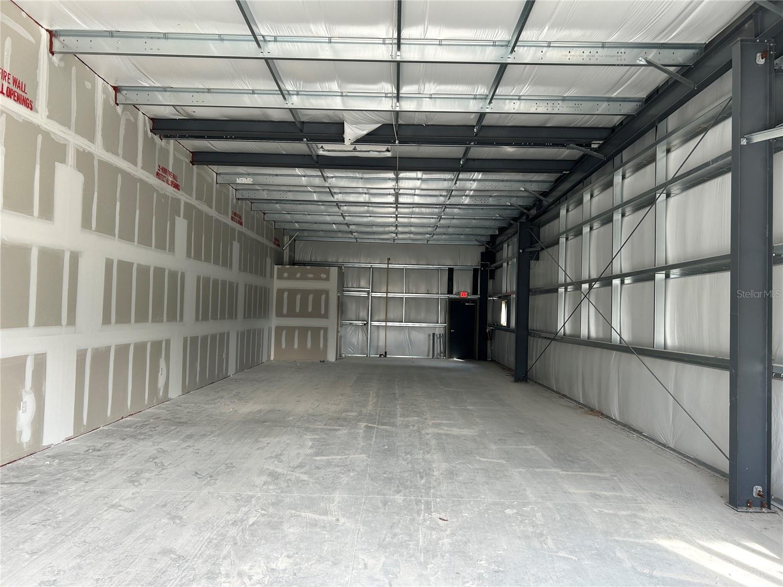 OAK RDG BUS CENTER III - Commercial Lease