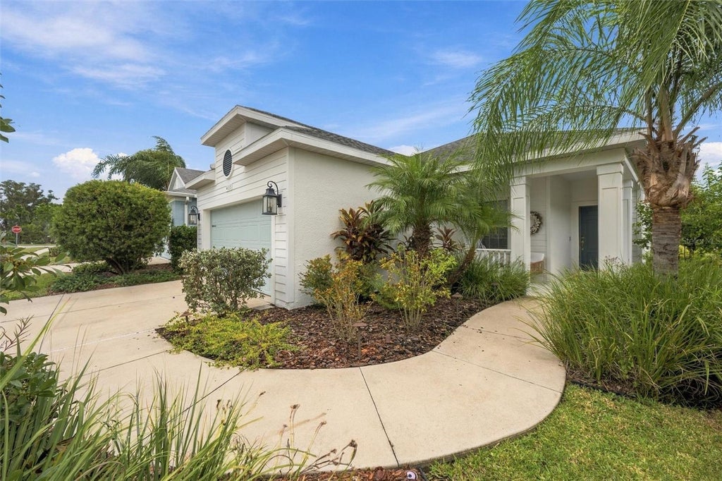 Photo of 11115 Sand Pine Lane, Parrish, FL 34219 (MLS # A4708282)