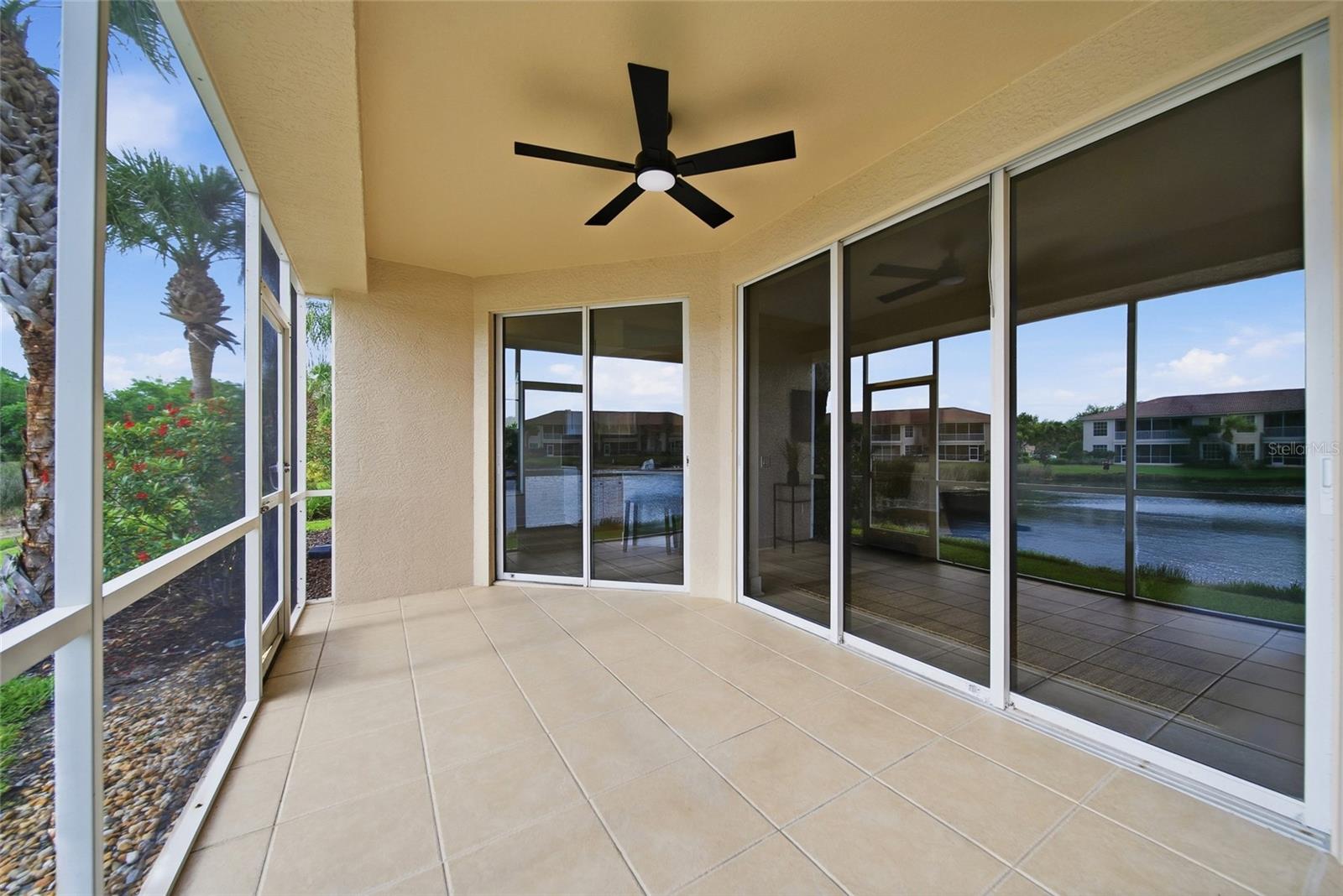 ARIELLE ON PALMER RANCH SEC 1 - Residential