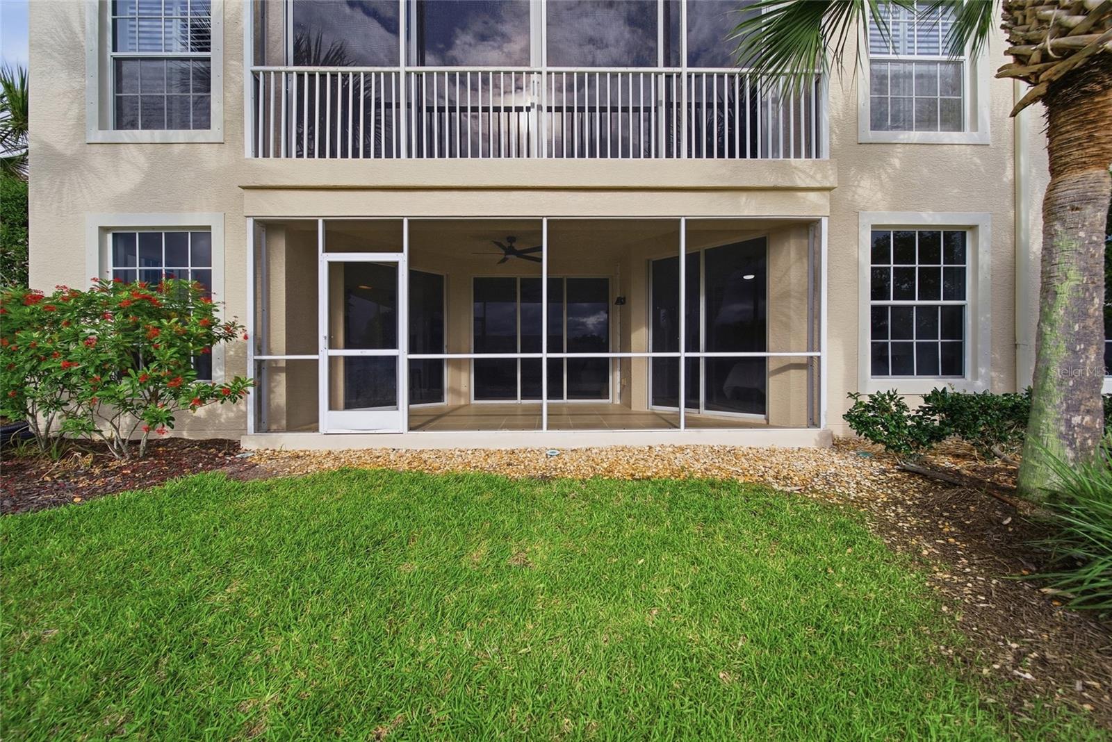 ARIELLE ON PALMER RANCH SEC 1 - Residential