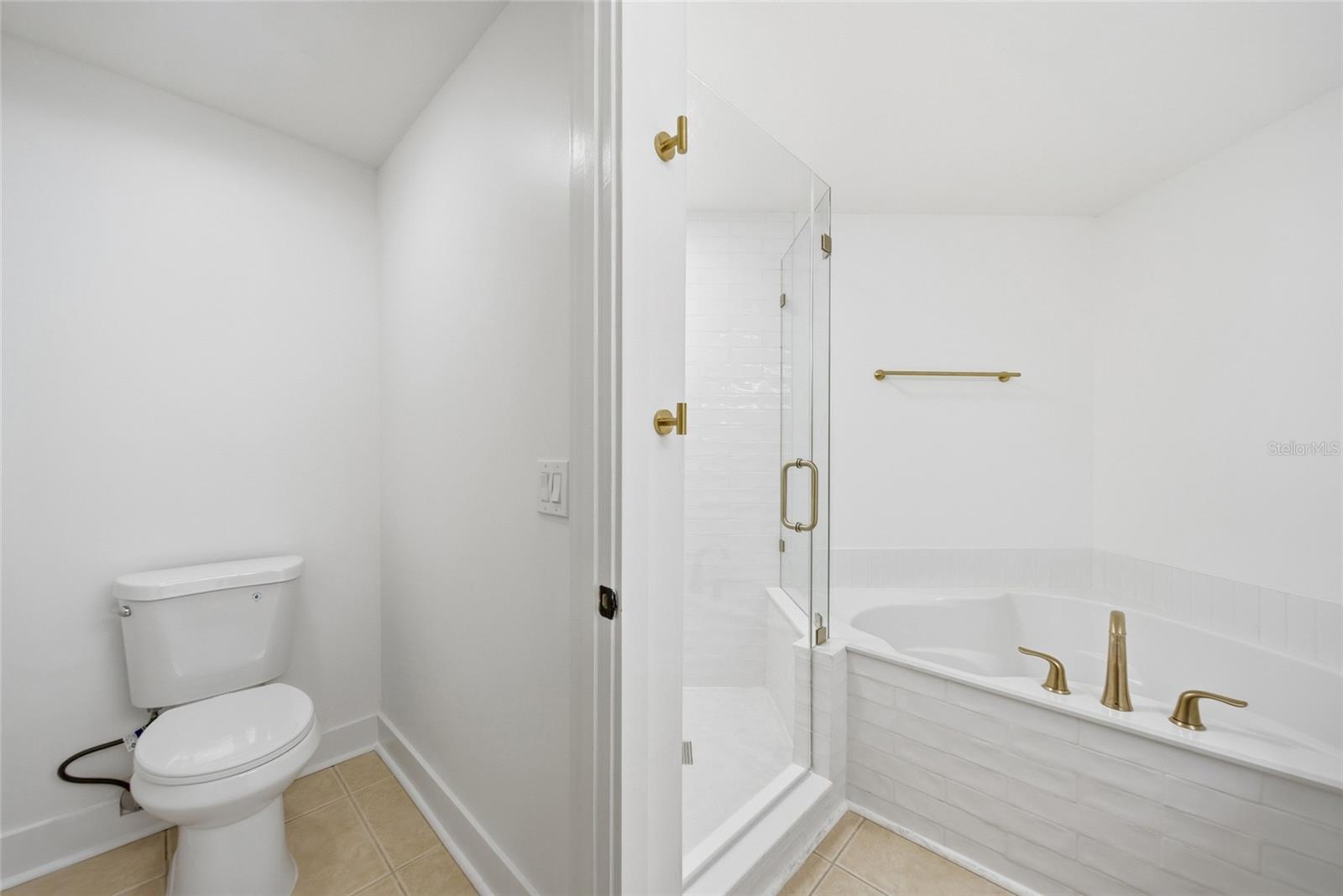 ARIELLE ON PALMER RANCH SEC 1 - Residential