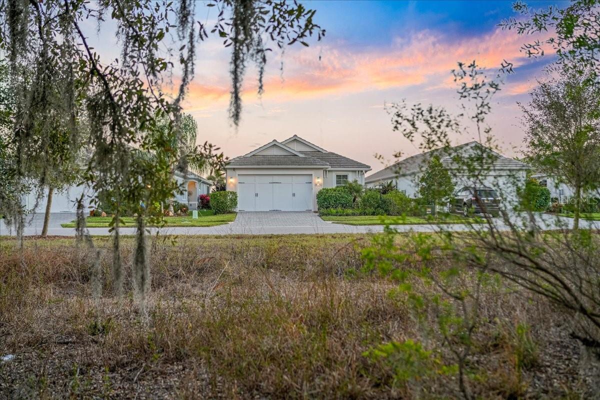 LAKEHOUSE COVE/WATERSIDE PH 4 - Residential