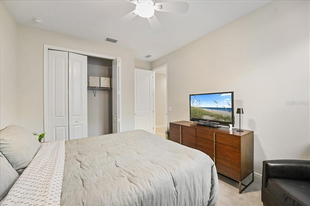 LAKEHOUSE COVE/WATERSIDE PH 4 - Residential