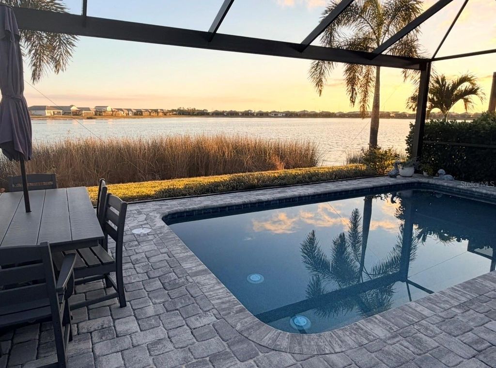 Photo of 941 Crosswind Avenue, Sarasota, FL 34240 (MLS # A4683326)