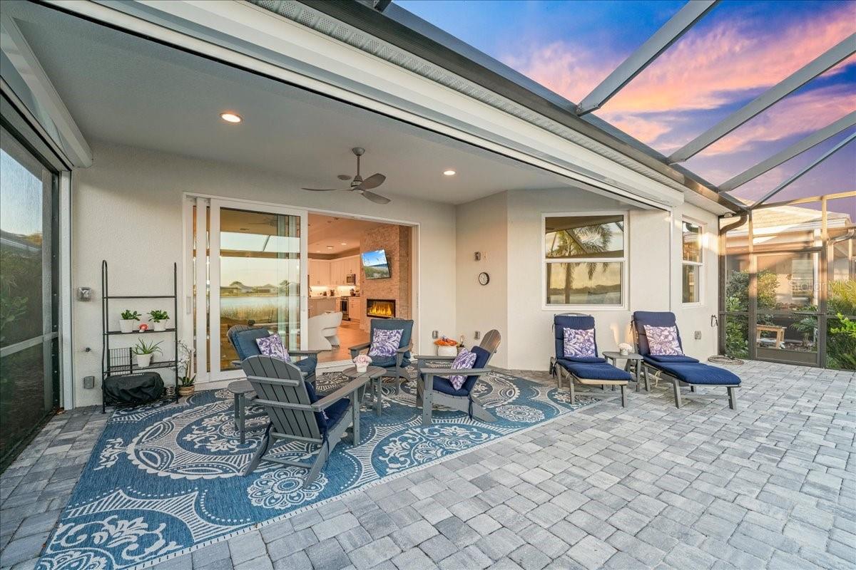 LAKEHOUSE COVE/WATERSIDE PH 4 - Residential