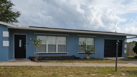 Photo of 27185 Whitman Avenue, Punta Gorda, FL 33983 (MLS # C7525771)