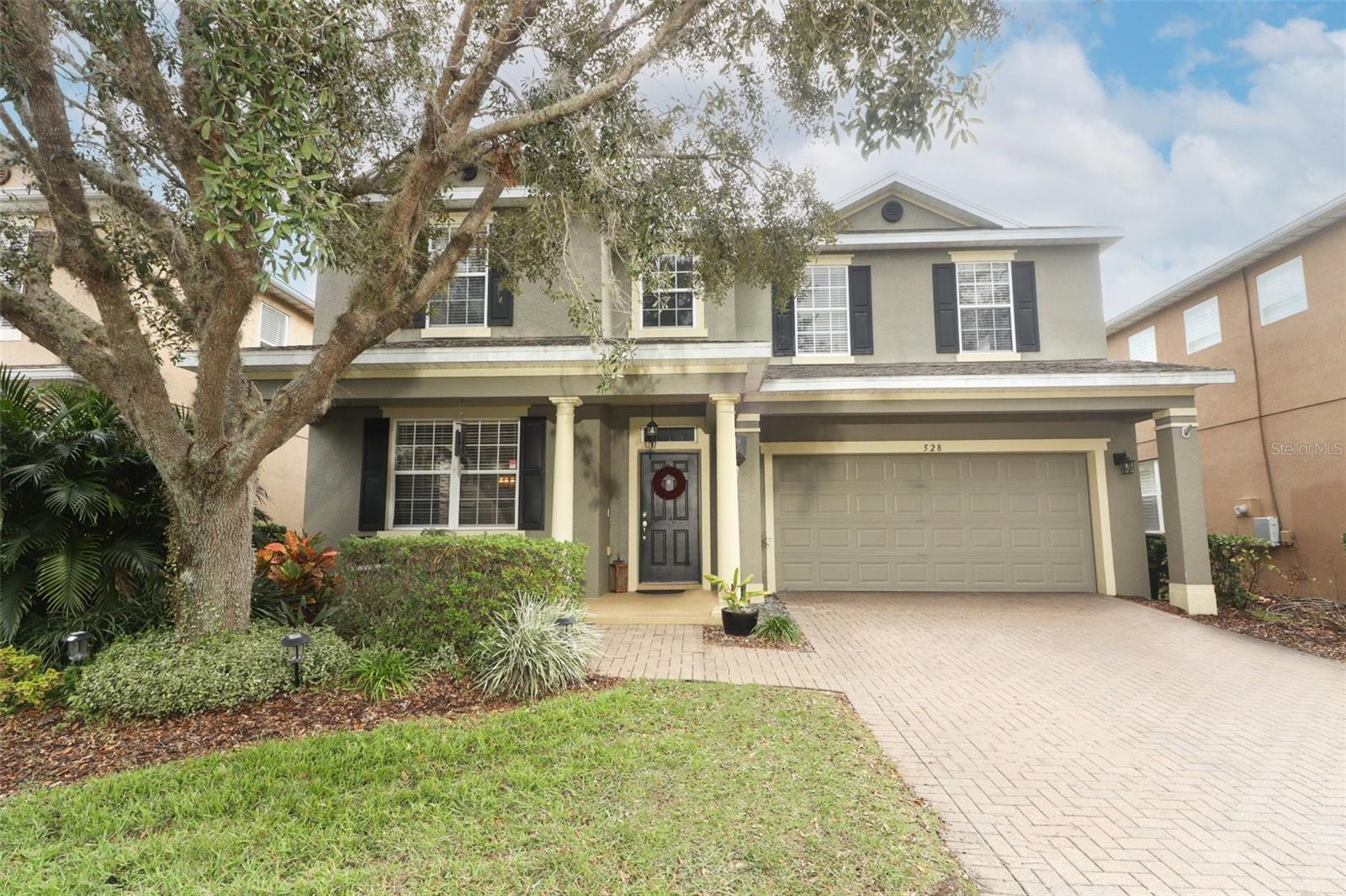 528 LEGACY PARK DRIVE