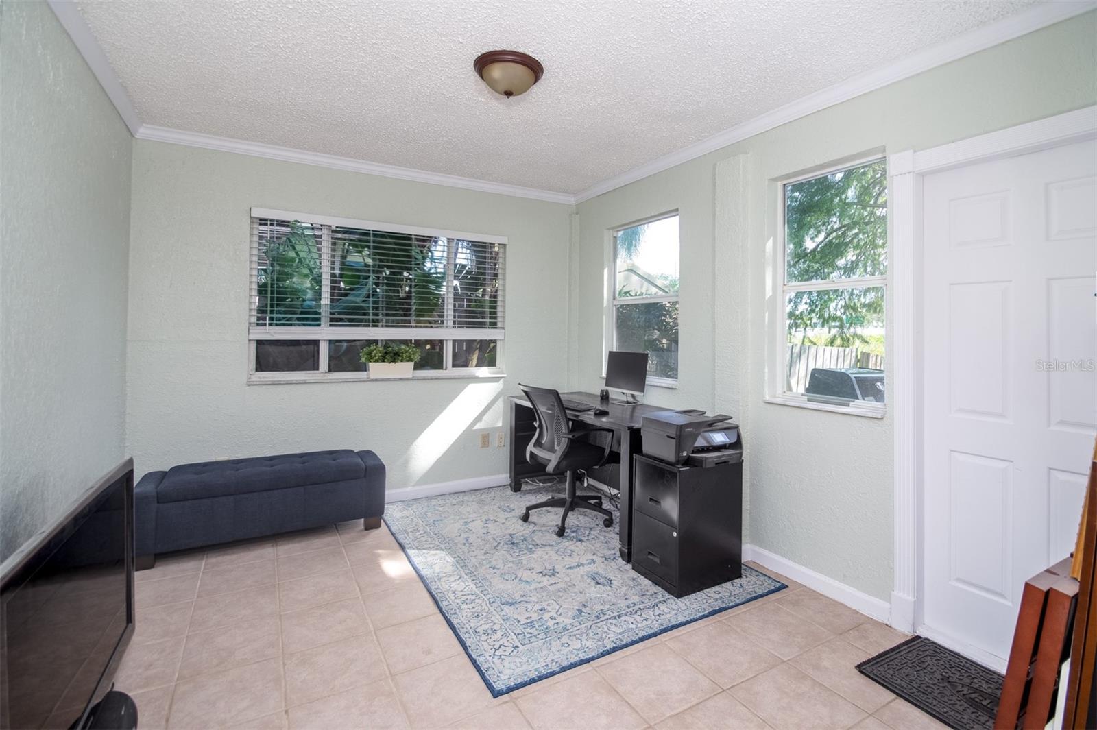 CUMBERLAND PARK 1ST ADD - Residential Lease