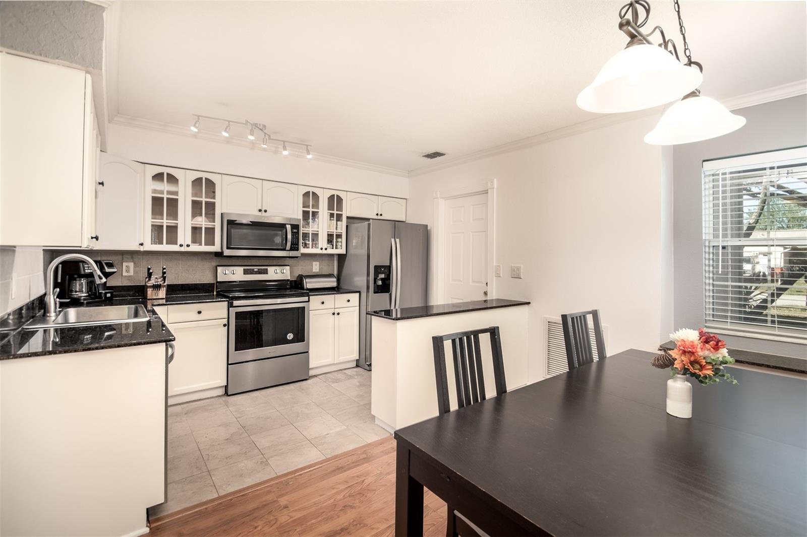 CUMBERLAND PARK 1ST ADD - Residential Lease