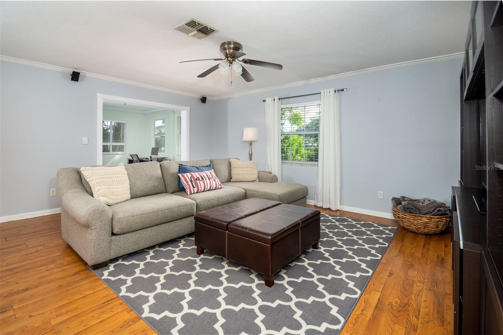 CUMBERLAND PARK 1ST ADD - Residential Lease