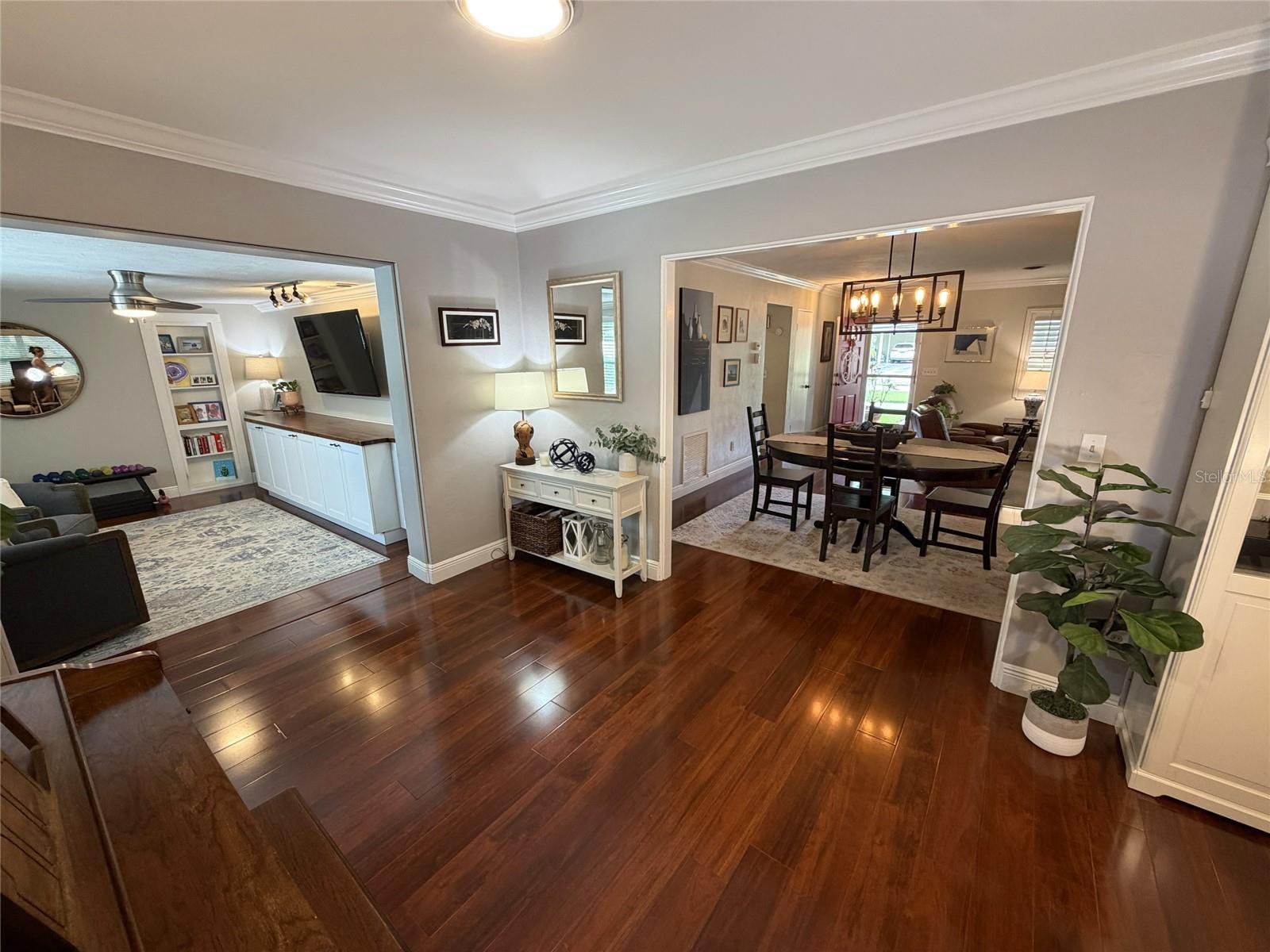 SKYCREST - Residential
