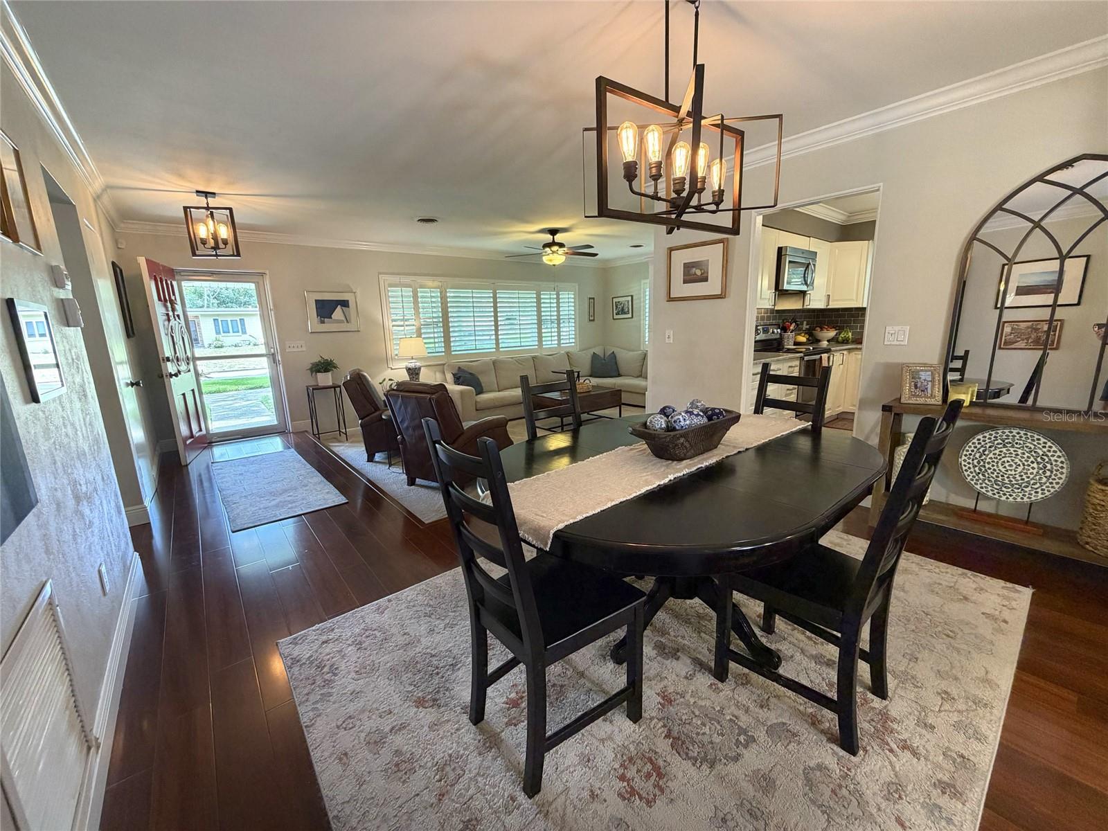 SKYCREST - Residential