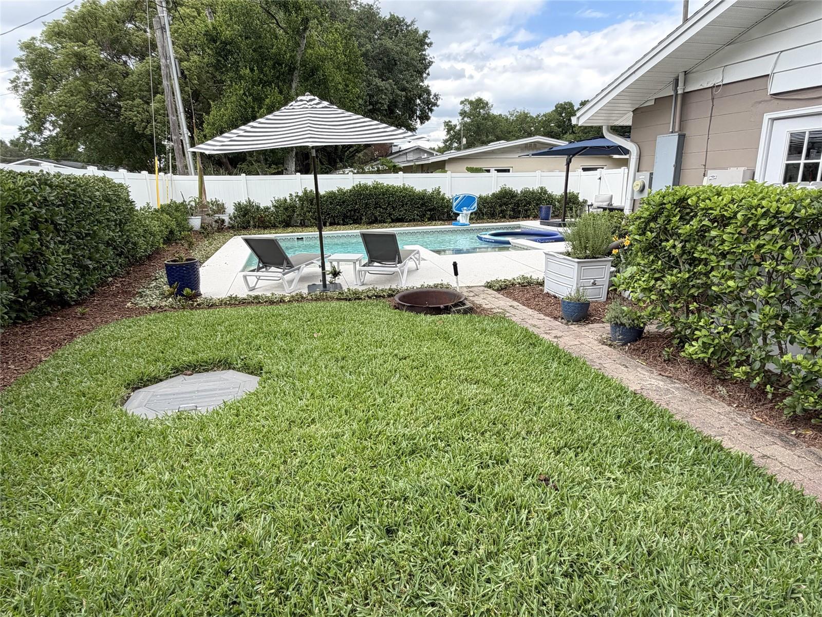 SKYCREST - Residential