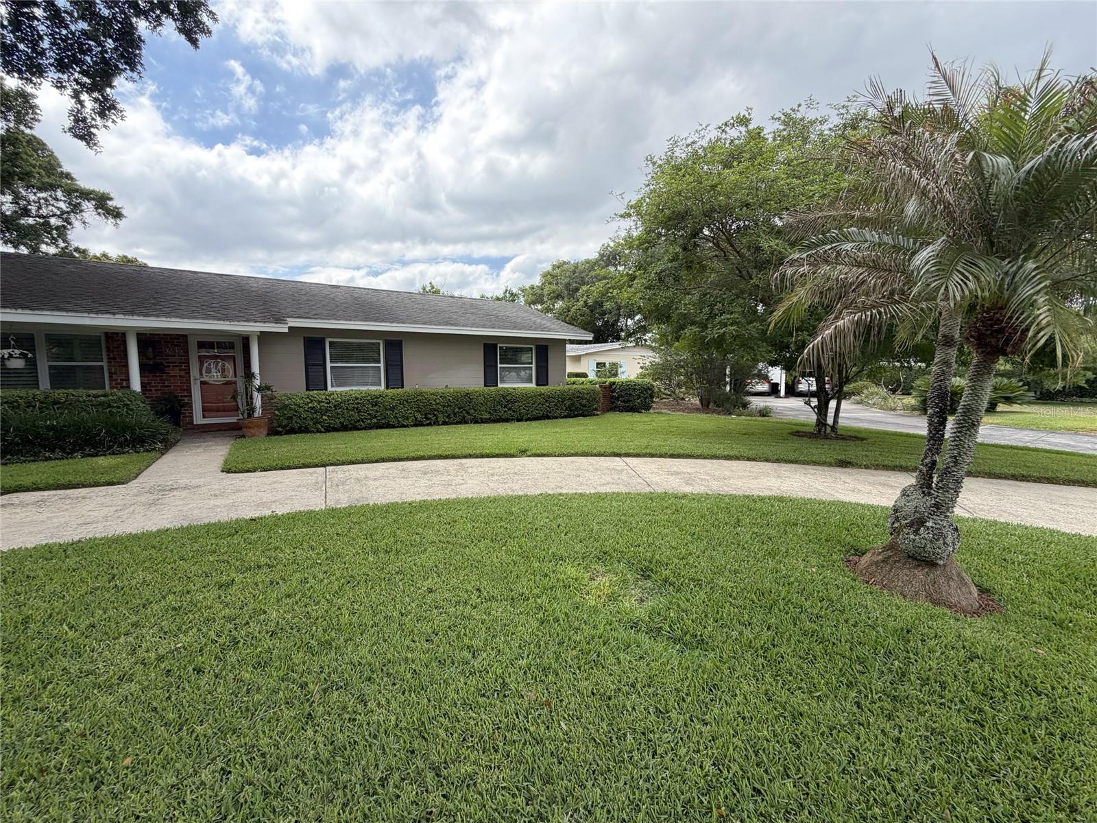 SKYCREST - Residential