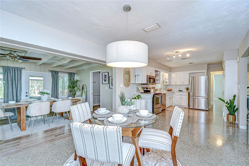 Photo of 2201 Horan Way S, Gulfport, FL 33707 (MLS # TB8400186)