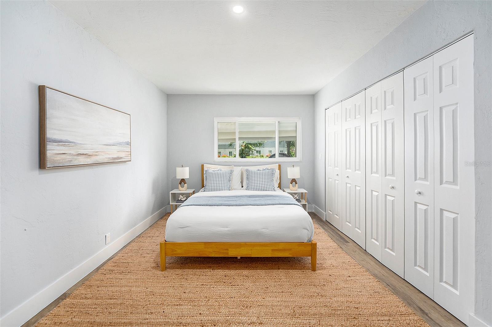 LAKEWOOD ESTATES - Residential