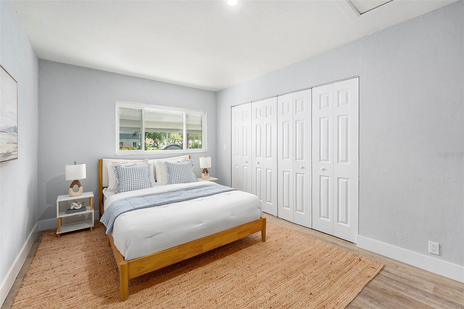 LAKEWOOD ESTATES - Residential