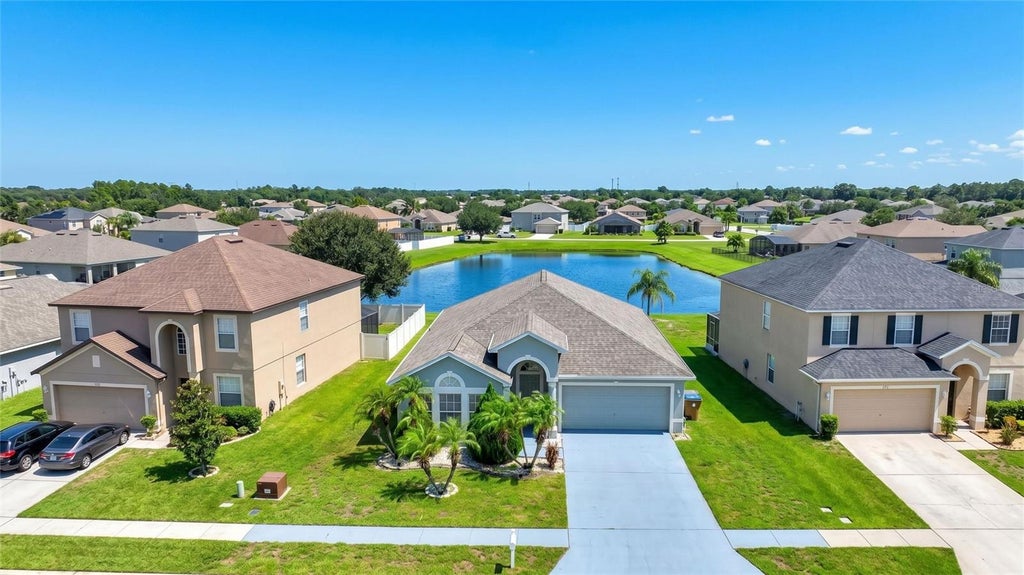 Photo of 2317 Walnut Canyon Drive, Kissimmee, FL 34758 (MLS # O6448412)